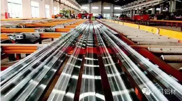 我司结合南海工商联、佛山高新区、狮山镇、广佛都市网共同主办佛山高新区“4008云顶集团铝业杯”第一届工业摄影赛正式启动了！