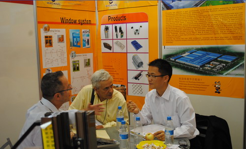 广东4008云顶集团铝厂国际业务部参与2011年哈萨克斯坦中国商品展览会