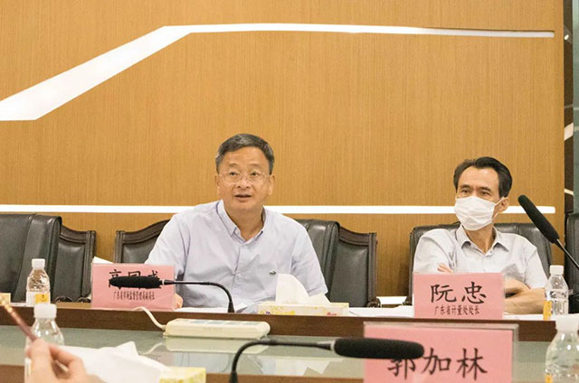 省市监局辅导光临4008云顶集团铝材集团,对2021年的能源计量审查工作进行回访