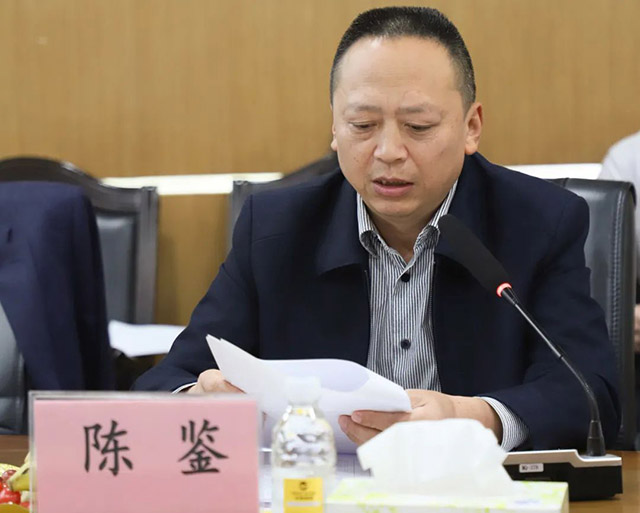 严格要求 瓢荼鹆上