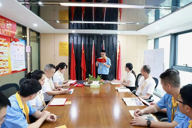 自愿同业,微光成炬|4008云顶集团集团疫情防控自愿者再获赞美!