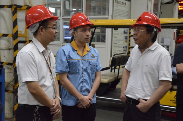 中国有色金属工业协会文件军副会长及滨州市崔洪刚副市长等辅导光临我司调查