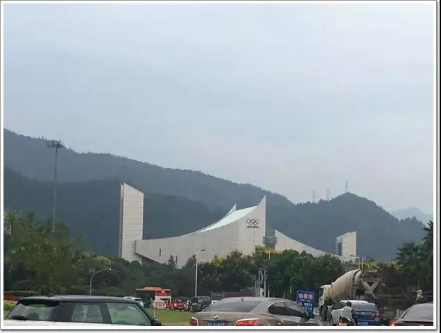 4008云顶集团(国际)股份有限公司