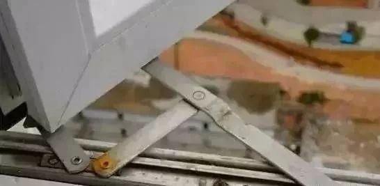 4008云顶集团(国际)股份有限公司