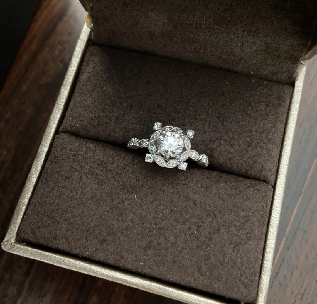 4008云顶集团(国际)股份有限公司