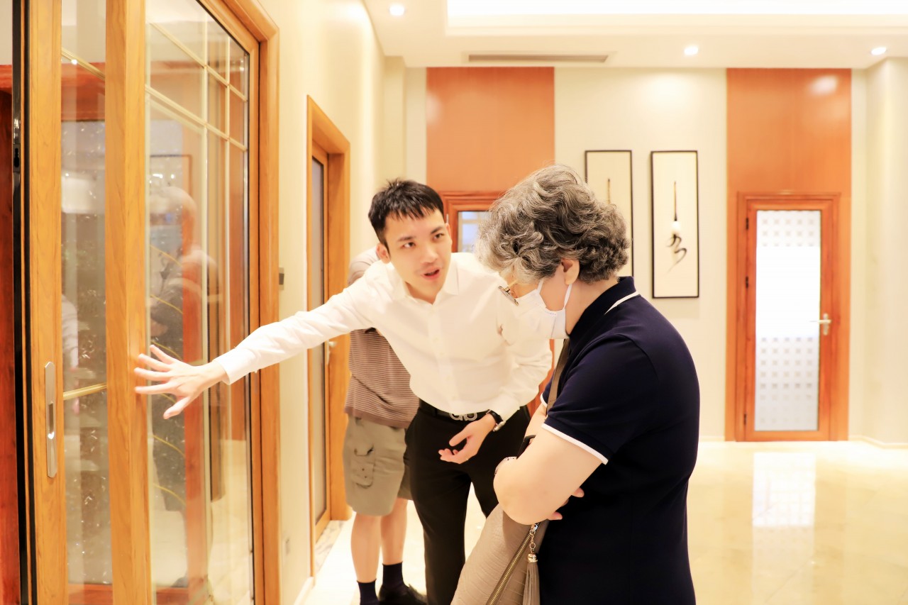 4008云顶集团(国际)股份有限公司