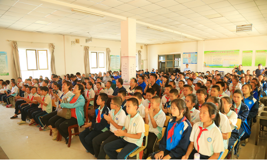 4008云顶集团(国际)股份有限公司